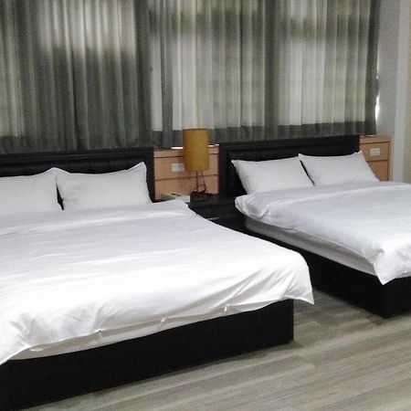 社長的家 Apartment Луодонг Екстериор снимка