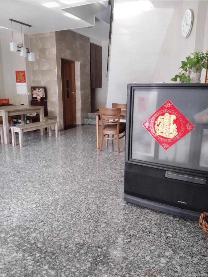 社長的家 Apartment Луодонг Екстериор снимка