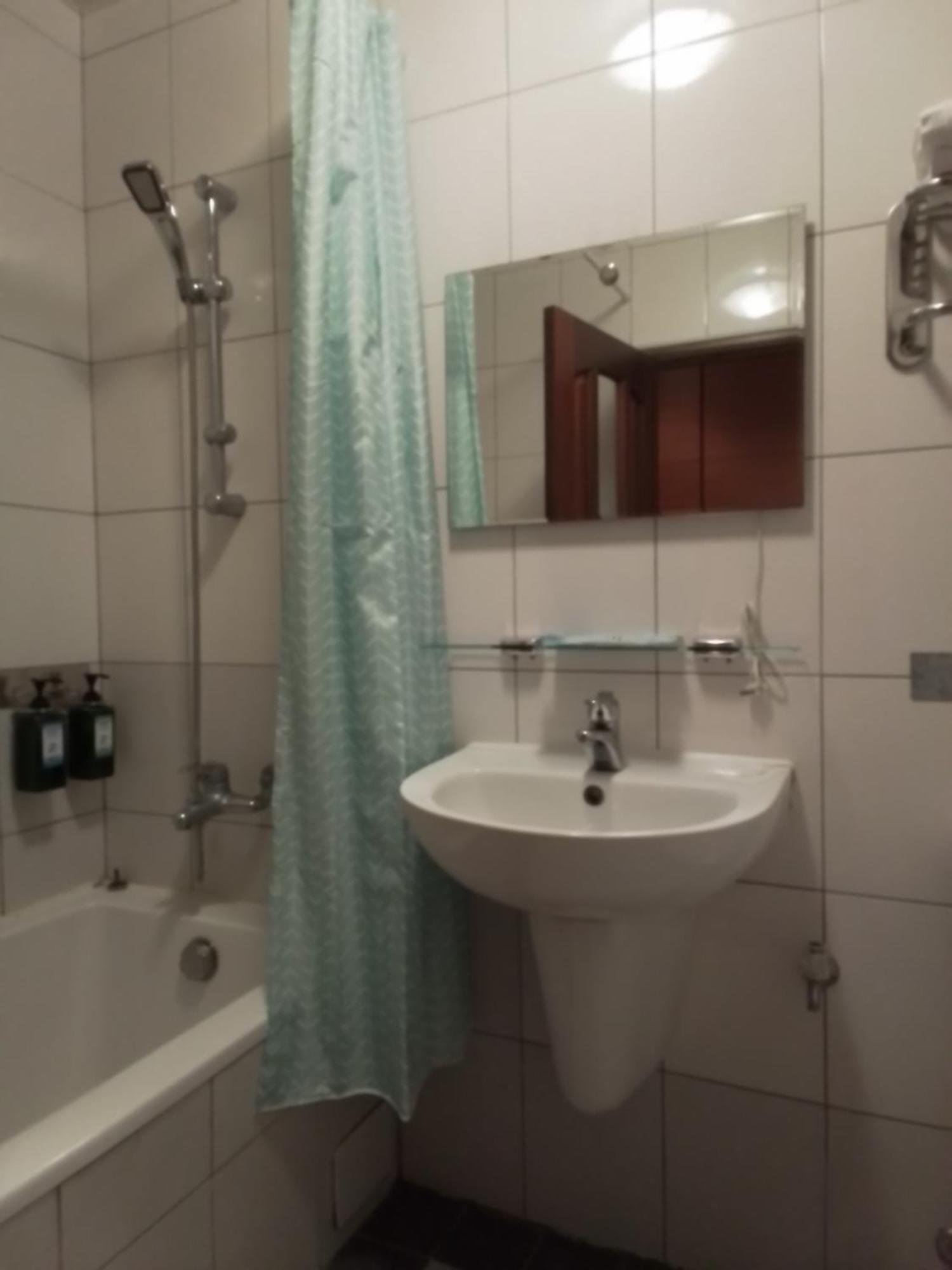 社長的家 Apartment Луодонг Екстериор снимка