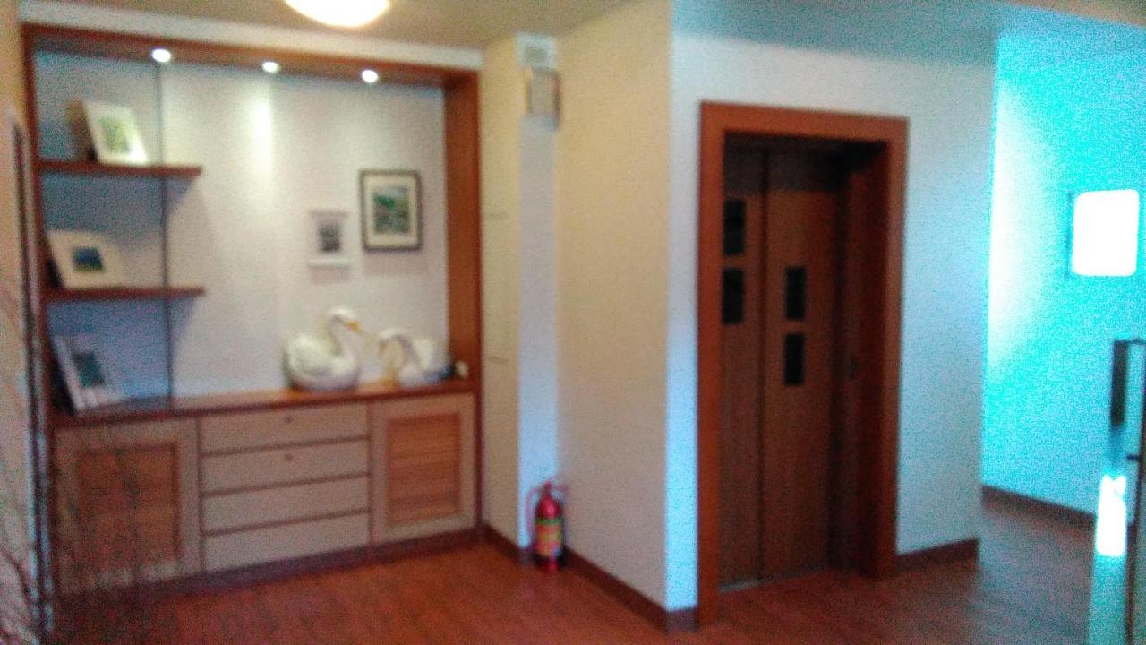 社長的家 Apartment Луодонг Екстериор снимка